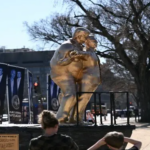 ডোনাল্ড ট্রাম্প ও কুখ্যাত যৌন অপরাধী জেফরি এপস্টেইন